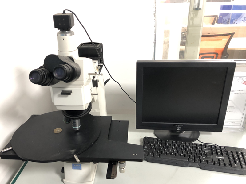 金相显微镜